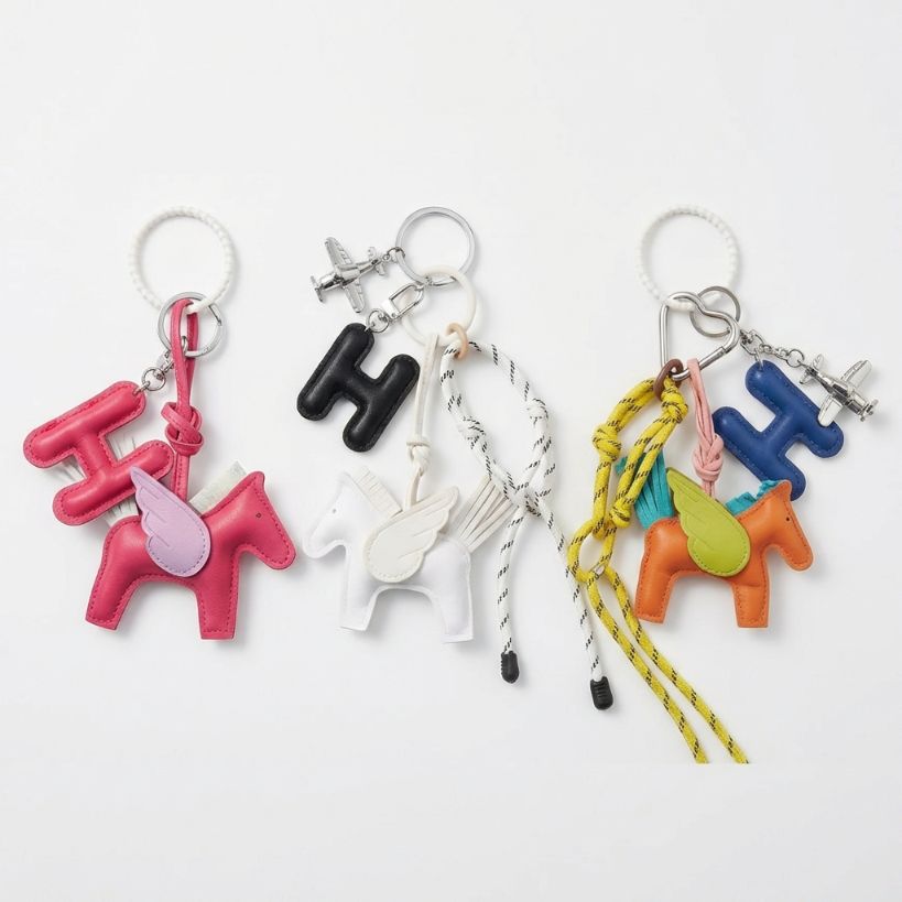 Breloc Lety Pegasus Rodeo, Roz– Accesoriu Geantă Piele Naturala
