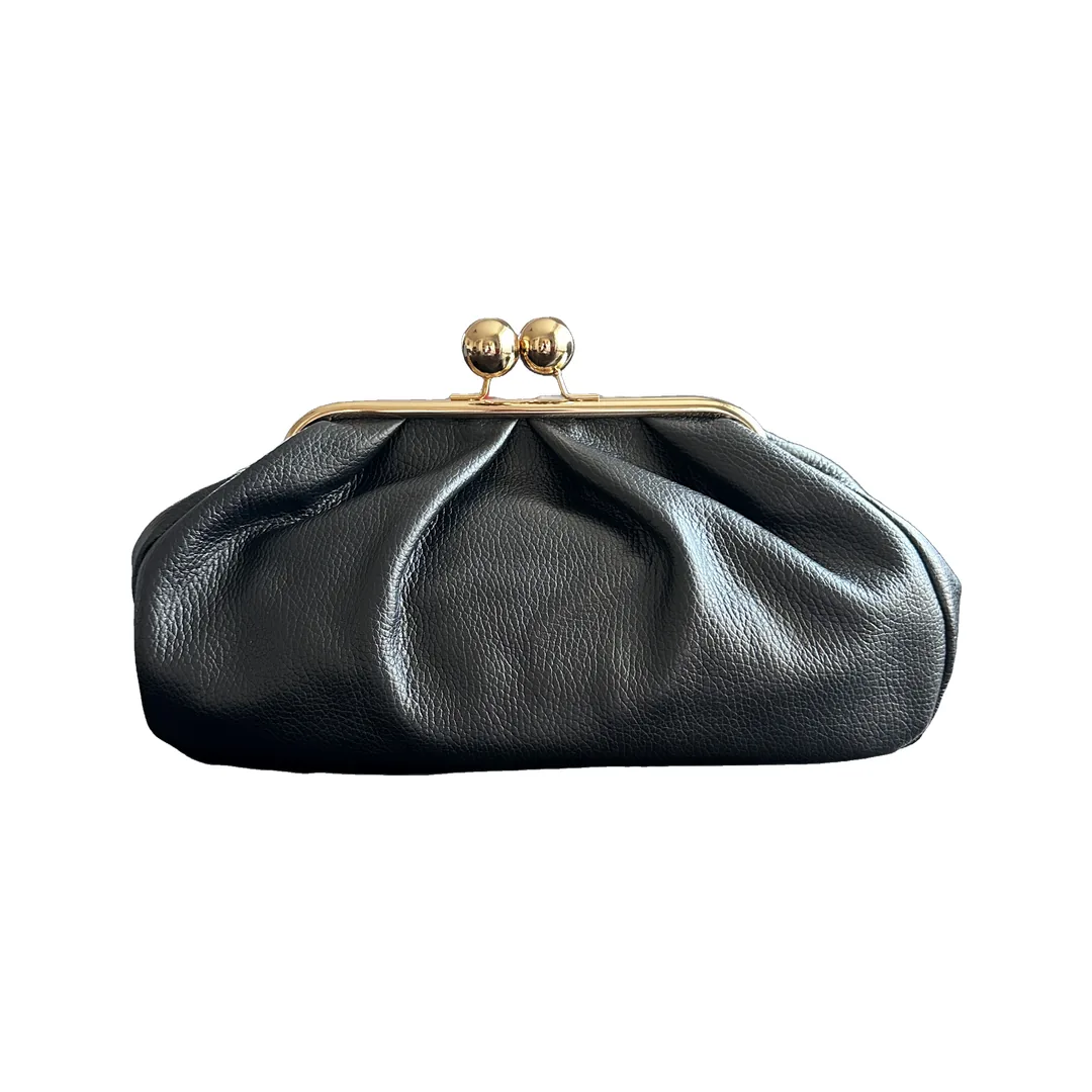 Clutch Simona din piele naturală neagră cu închidere metalică kiss-lock